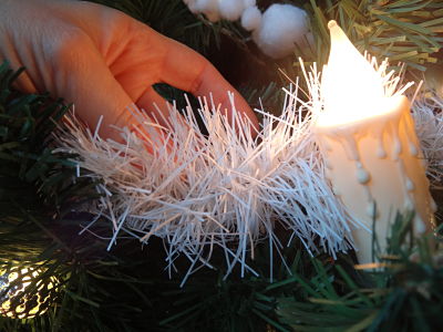 cacher fils guirlandes arbre noel