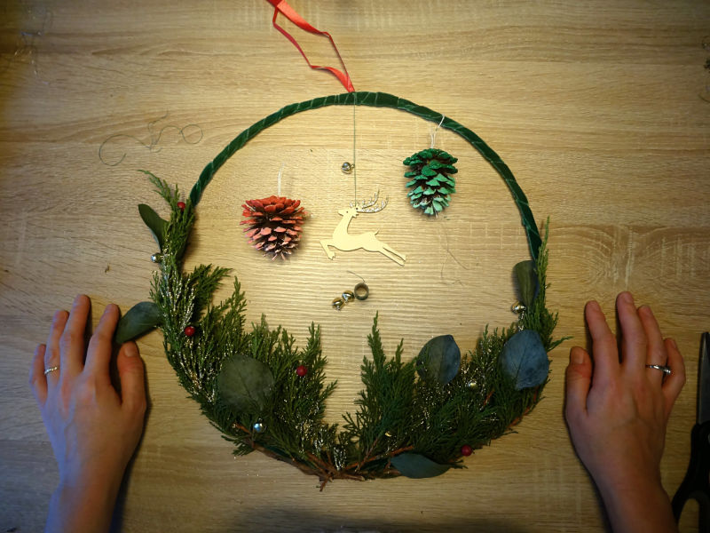 Crochet de suspension pour couronne de Noël transparent - pour couronnes de  Noël 